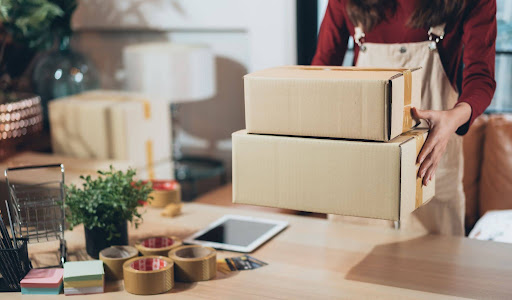 How Businesses Can Simplify Shipping to Czech Republic