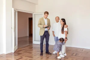 How to Choose the Right Real Estate Agent for Your Next Move
