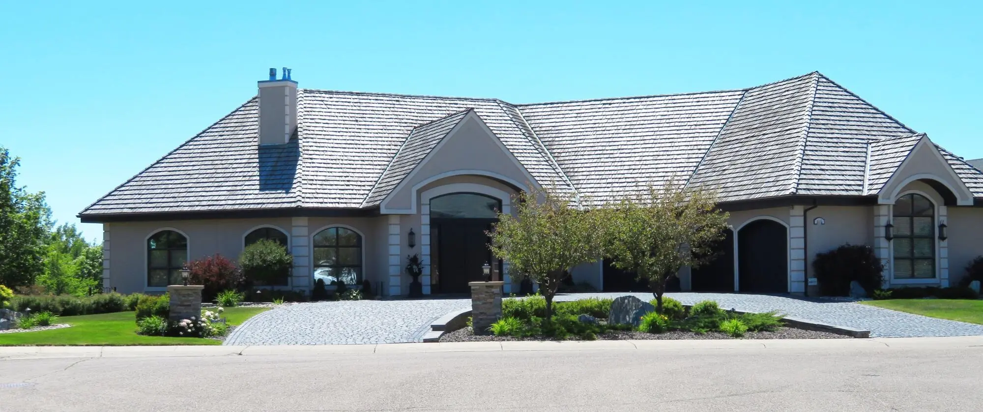 Top Architectural Trends Influencing Real Estate Value