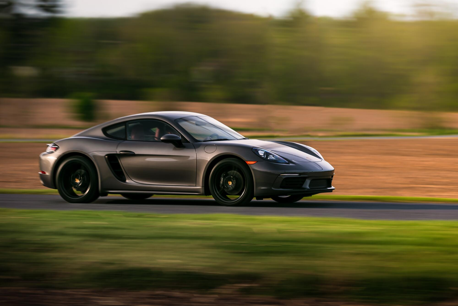 Innovative Automotive Design: A Fusion of Technology and Creativity 