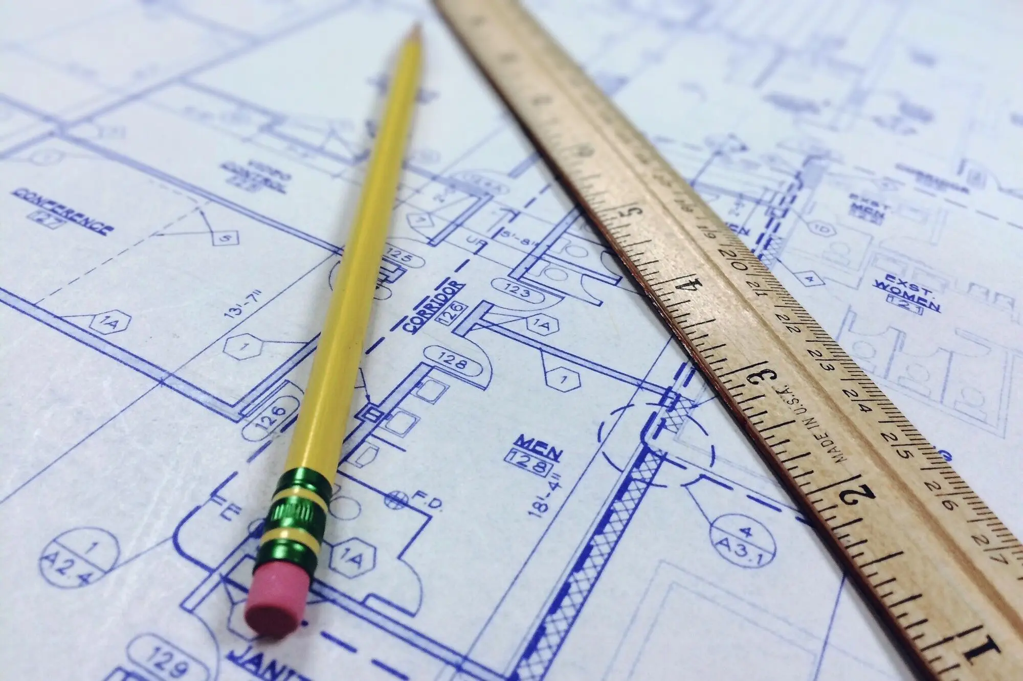Understanding Floor Plans Essential Tips for Choosing the Right Layout