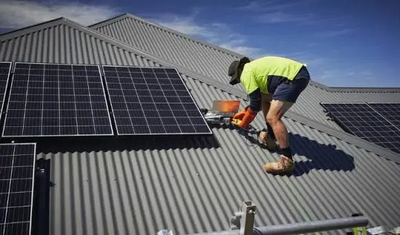 What Victorian Businesses Should Check Before Going Solar